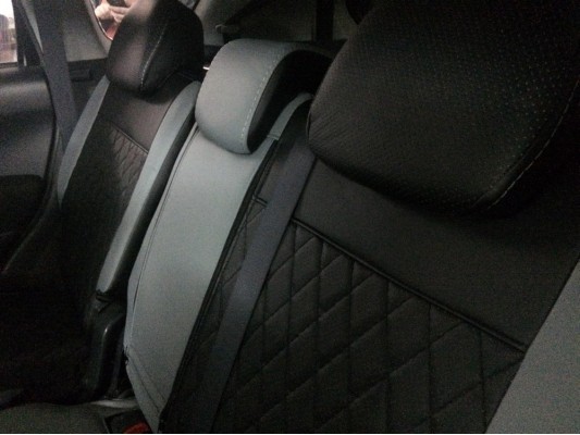 Авточехлы на Peugeot 4007 Авточехлы на Peugeot 4007