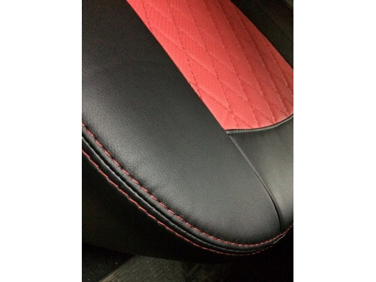 Авточехлы на Renault Sandero Stepway Авточехлы на Renault Sandero Stepway