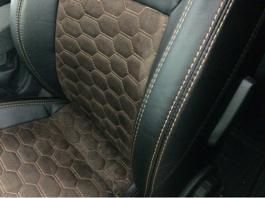 Каркасные авточехлы на Skoda Octavia A7 Каркасные авточехлы на Skoda Octavia A7