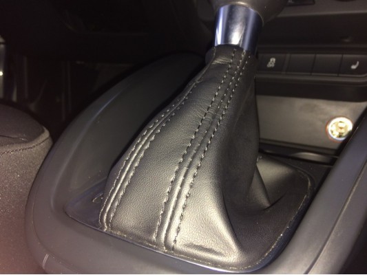 Перетяжка рычага и чехла КПП Перетяжка рычага и чехла КПП